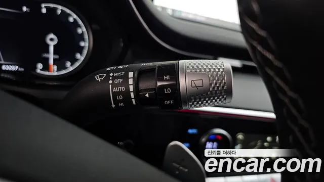 Genesis GV70 2.5T Бензин AWD — Фото автомобиля 17