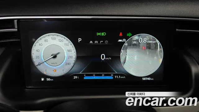 Hyundai Tucson Tucson (NX4) Бензин 1.6 турбо 2WD — Фото автомобиля 3