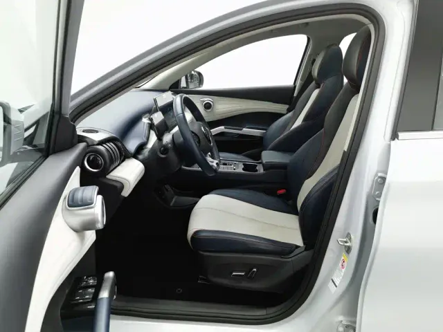 BYD Yuan PLUS — Фото автомобиля 10