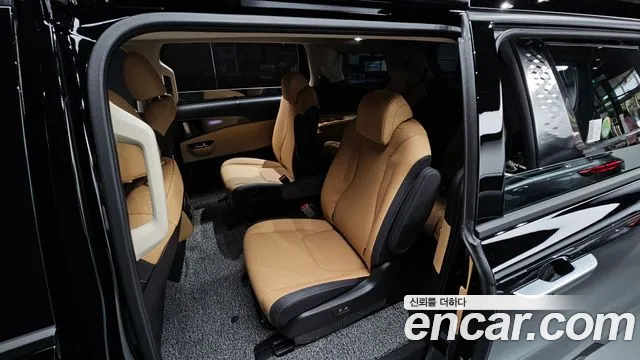 Kia Carnival 4th Gen — Фото автомобиля 12