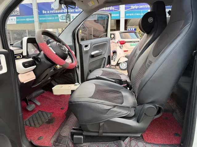 Wuling Hongguang Mini EV — Фото автомобиля 10