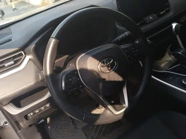 Toyota Wildlander — Фото автомобиля 15