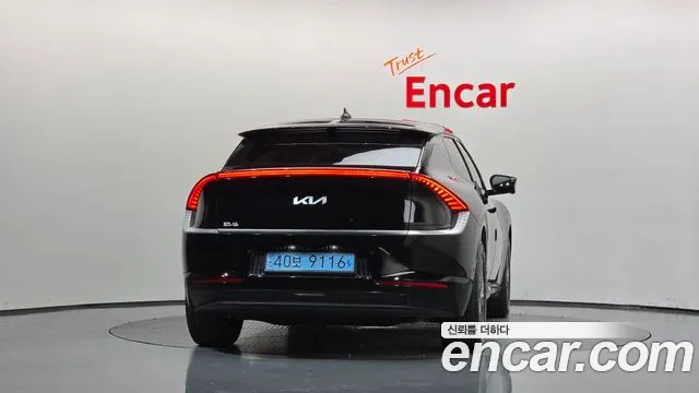 Kia EV6 — Фото автомобиля 4