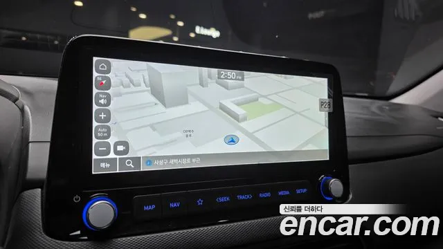 Hyundai Kona Новый Kona Бензин 2.0 2WD — Фото автомобиля 12