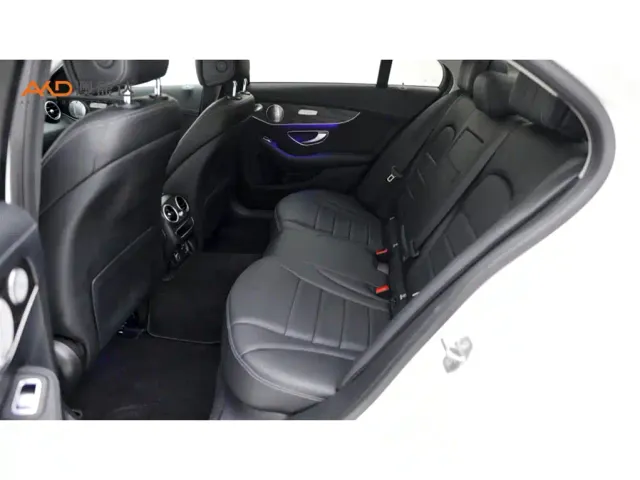 Mercedes-Benz C-Class — Фото автомобиля 7