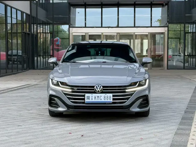 Volkswagen CC — Фото автомобиля 2