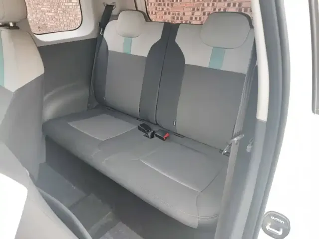 Changan Lumin — Фото автомобиля 16