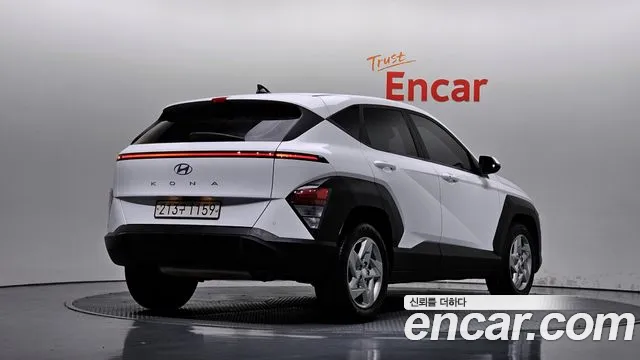 Hyundai Kona SX2 — Фото автомобиля 2