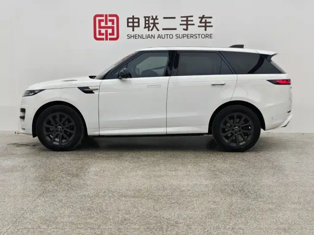Land Rover Range Rover Sport — Фото автомобиля 4