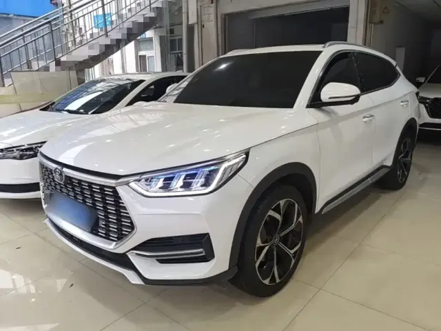 Фотография автомобиля — BYD Song PLUS