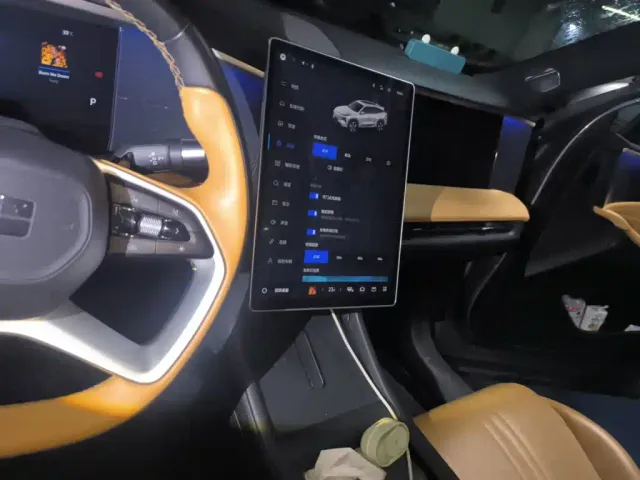 Geely Galaxy L7 — Фото автомобиля 9