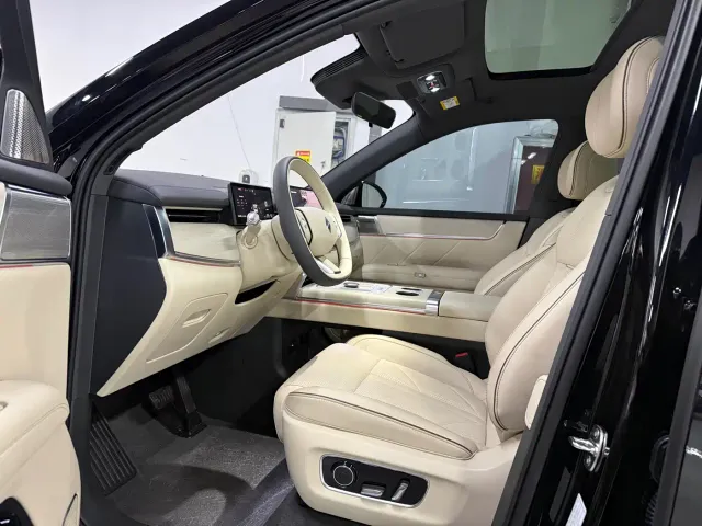 Huajing Baojun S — Фото автомобиля 4