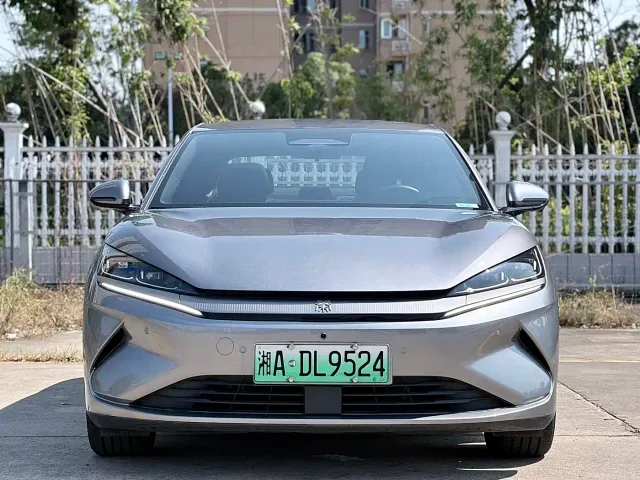 BYD Qin L — Фото автомобиля 2