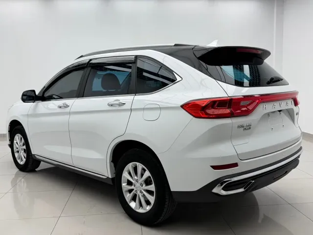 Haval M6 — Фото автомобиля 4