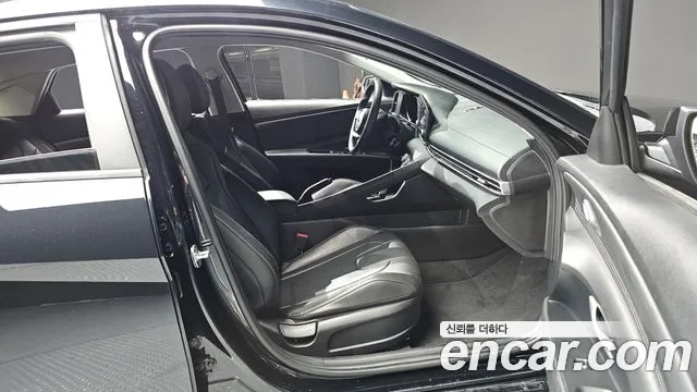 Hyundai AVANTE Avante (CN7) — Фото автомобиля 26