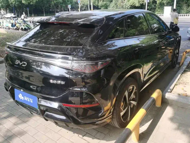 BYD Sealion 07 EV — Фото автомобиля 3