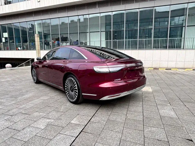 Stelato S9 — Фото автомобиля 5