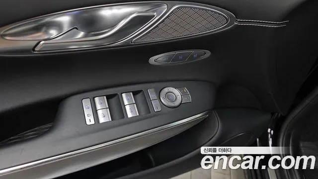 Genesis GV70 Electrified GV70 — Фото автомобиля 22