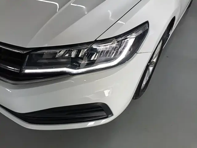 Volkswagen Bora — Фото автомобиля 23