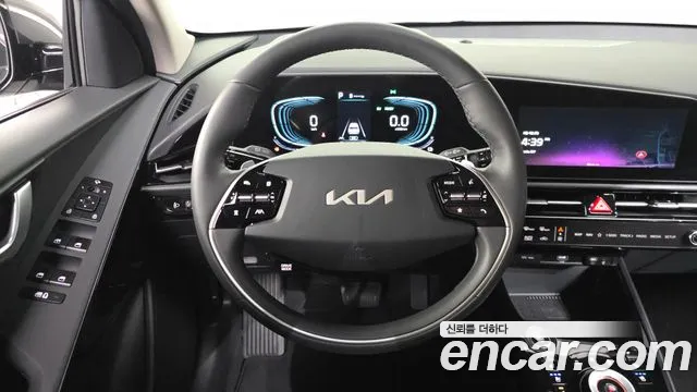 Kia Niro The All New Niro Prestige — Фото автомобиля 11