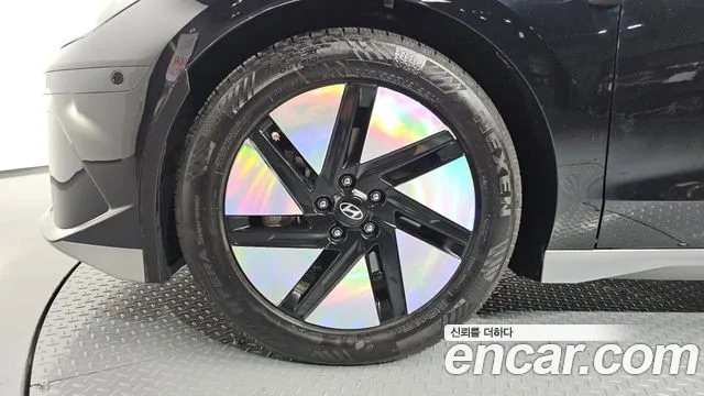 Hyundai Ioniq6 — Фото автомобиля 4
