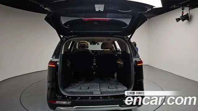 Kia Canival Carnival 4 поколение Дизель 7 мест Noblesse — Фото автомобиля 28