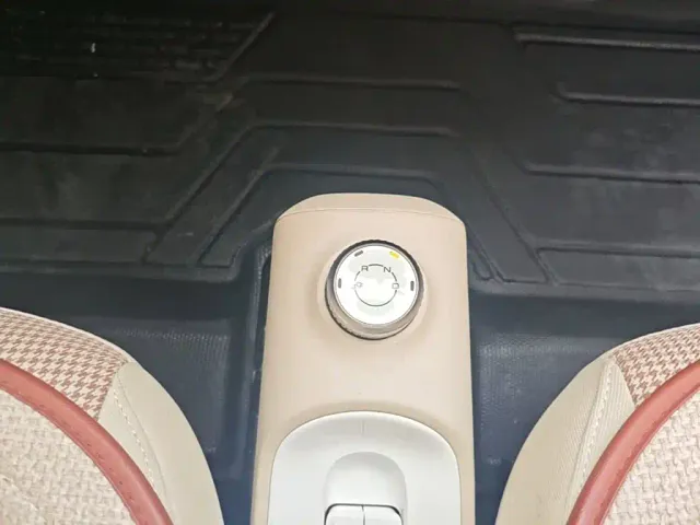 Wuling Hongguang Mini EV — Фото автомобиля 13