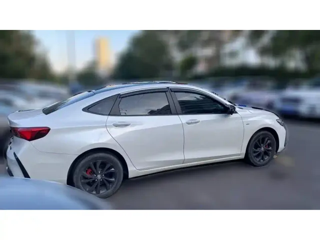 Buick Verano — Фото автомобиля 2