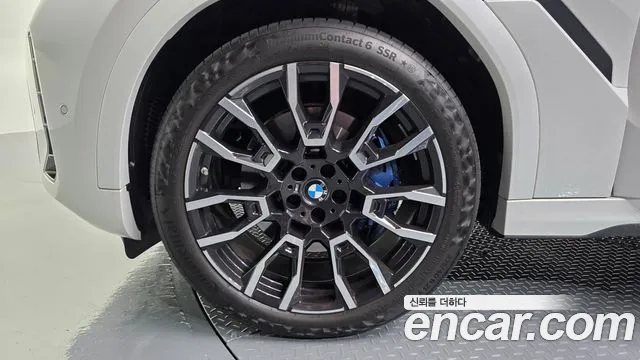BMW X6 xDrive40i M Sport — Фото автомобиля 4
