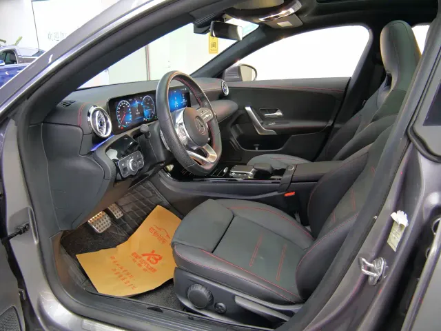Mercedes-Benz CLA-Class — Фото автомобиля 14