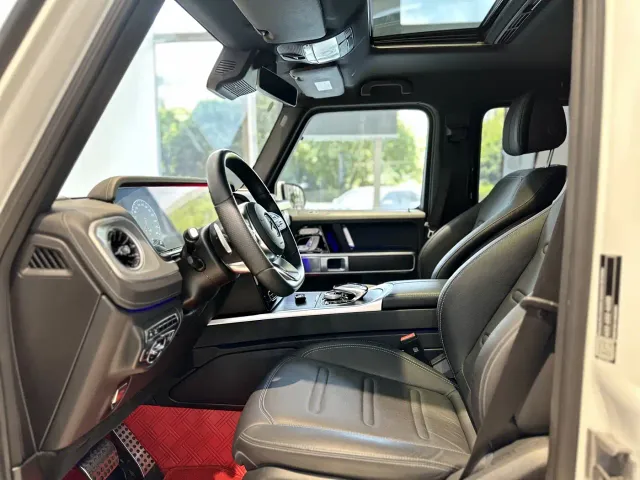 Mercedes-Benz G-Class — Фото автомобиля 11