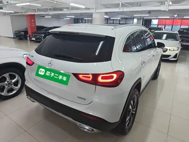 Mercedes-Benz GLA-Class — Фото автомобиля 6