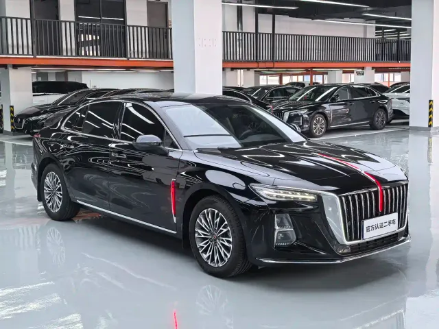Hongqi H5 — Фото автомобиля 3