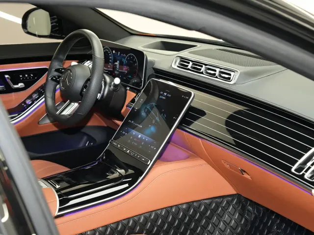 Mercedes-Benz S-Class — Фото автомобиля 11