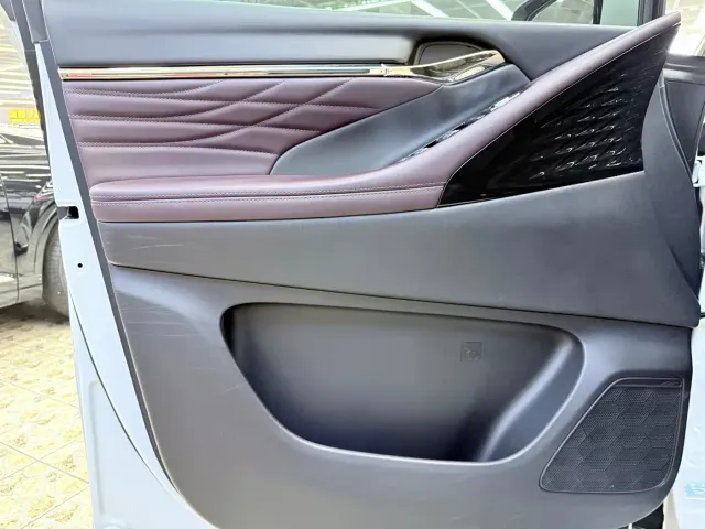 GAC Trumpchi M8 — Фото автомобиля 26
