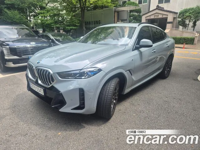 Фотография автомобиля — BMW X6 G06