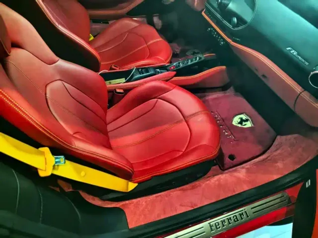 Ferrari F8 — Фото автомобиля 11