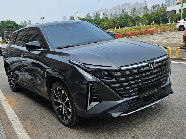 Changan UNI-Z — Фото автомобиля 3