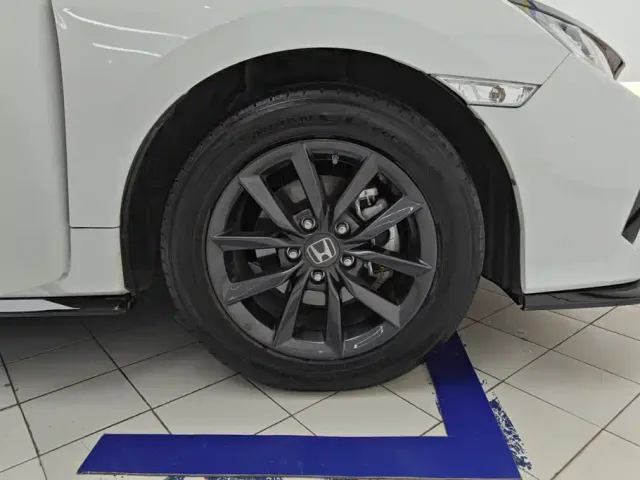 Honda Civic — Фото автомобиля 6