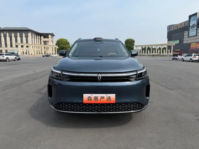 Aito M7 — Фото автомобиля 2