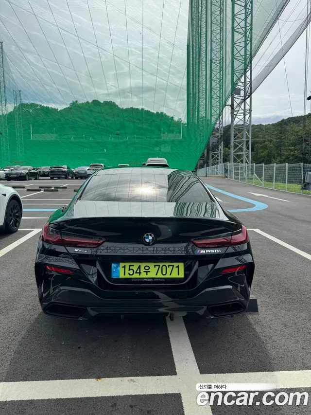 BMW 8 Series G15 — Фото автомобиля 4