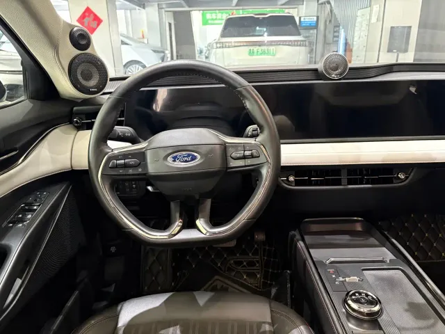 Ford Mondeo — Фото автомобиля 8