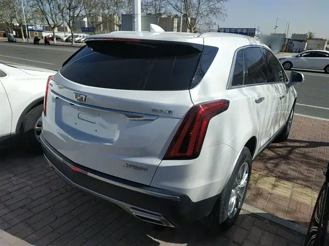 Cadillac XT5 — Фото автомобиля 6