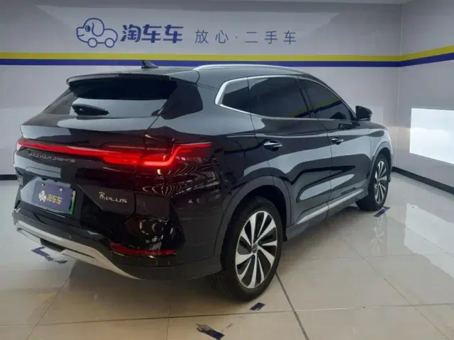 BYD Song PLUS — Фото автомобиля 3