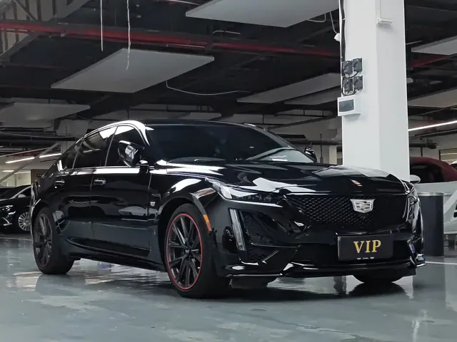Cadillac CT5 — Фото автомобиля 3