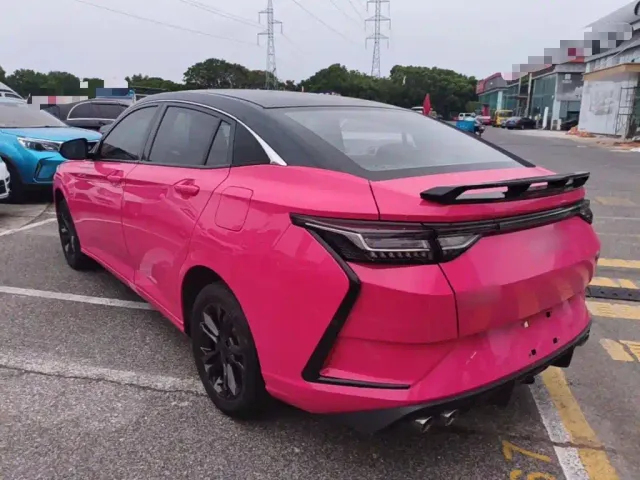 Dongfeng Yixuan — Фото автомобиля 4