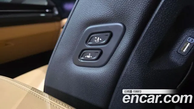 Kia Canival Carnival 4 поколение Бензин 9 мест Signature — Фото автомобиля 28
