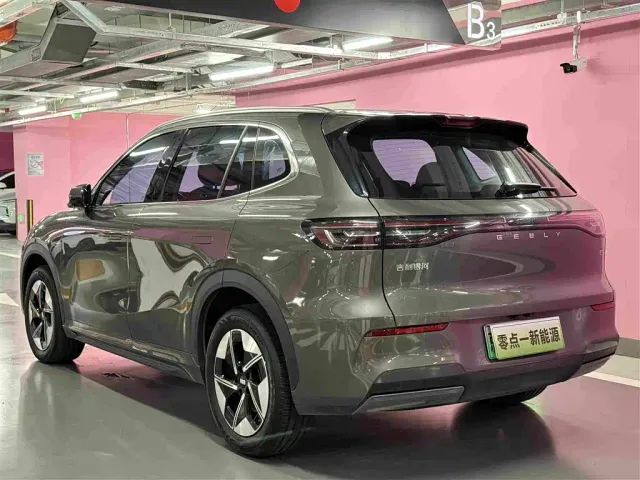 Geely Galaxy E5 — Фото автомобиля 4