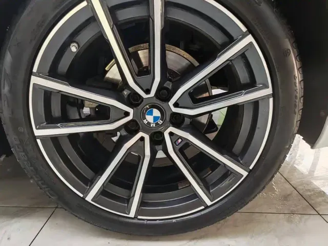 BMW 3 Series — Фото автомобиля 6