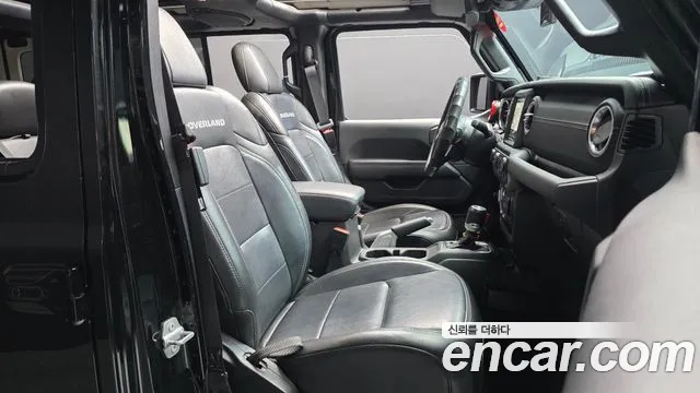Jeep Wrangler Wrangler (JL) — Фото автомобиля 26